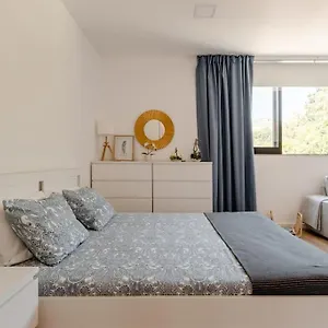 Apartment Stylish And Elegant - View And Location In Downton, Coimbra